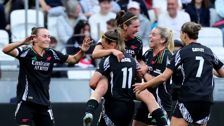 Mariona Caldentey celebrates her stunning strike during the win against Lyon